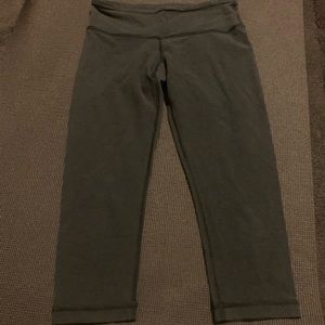 Cropped lululemon leggings